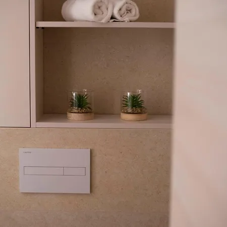 Luxury Three Bedroom Ivano Apartamento *