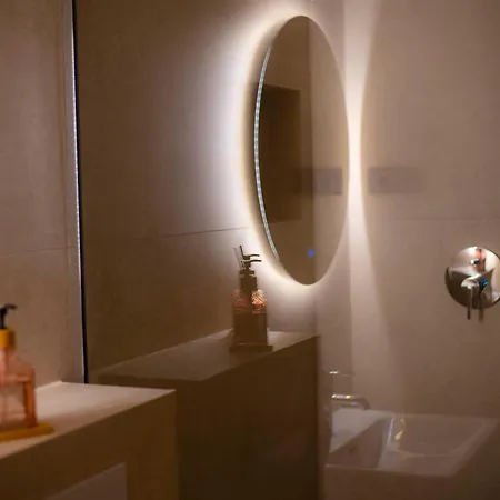 Apartamento Luxury Three Bedroom Ivano Sinj